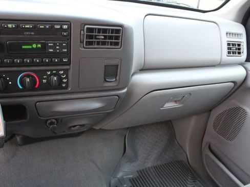 Used 2003 Ford F250 Lariat image 22