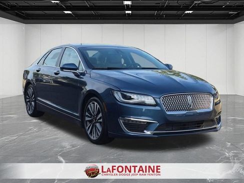 Used 2018 Lincoln MKZ Reserve w/ Climate Package FWD image 8