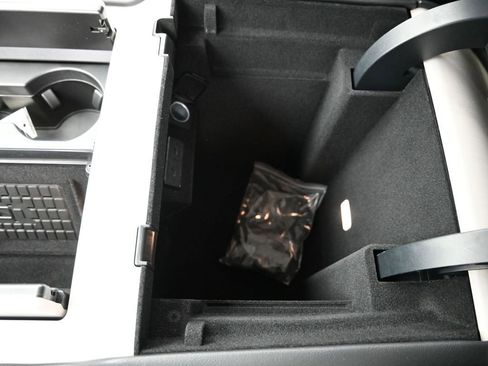 New 2026 Lincoln Navigator L Premier image 21