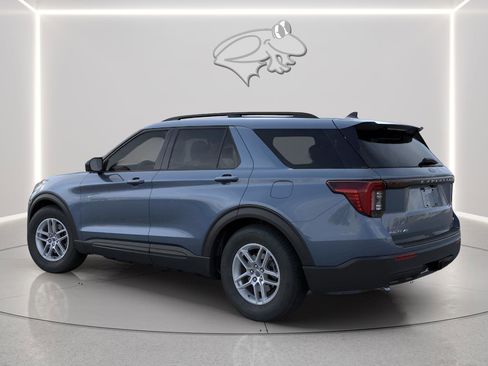 New 2026 Ford Explorer Active image 4