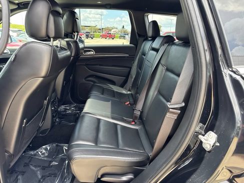Used 2021 Jeep Grand Cherokee Limited AWD/4WD image 22