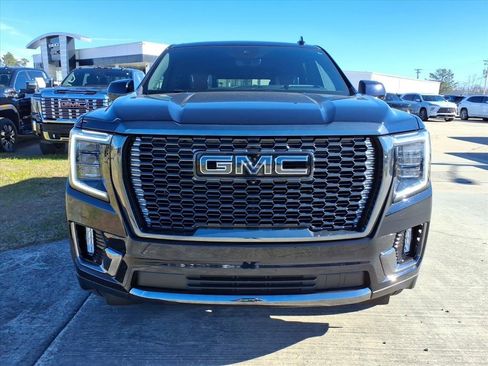 Used 2024 GMC Yukon Denali Ultimate image 2