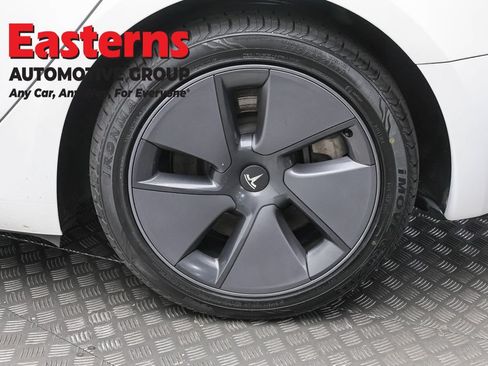 Used 2023 Tesla Model 3 Standard Range RWD image 8