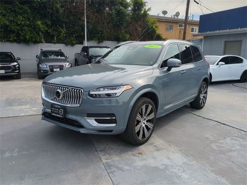 Certified 2023 Volvo XC90 T8 Plus image 7