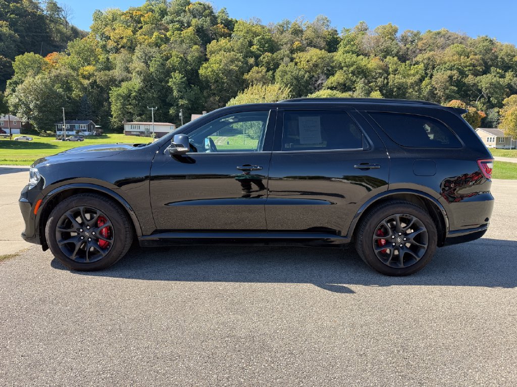 Used 2024 Dodge Durango R/T w/ Tow 'N Go Group AWD/4WD image 8