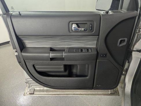 Used 2019 Ford Flex SEL w/ Equipment Group 202A image 9