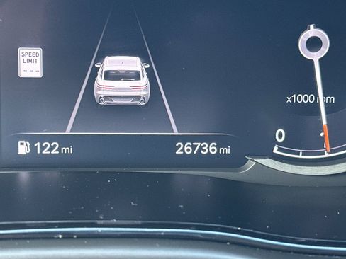 Used 2023 Genesis GV70 2.5T w/ Advanced Package image 27