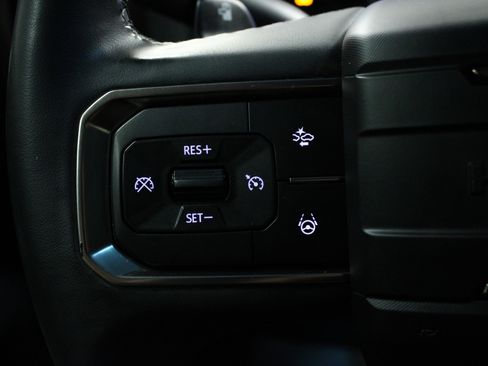 Used 2024 GMC Hummer EV 3X w/ LPO, Illumination Package image 20