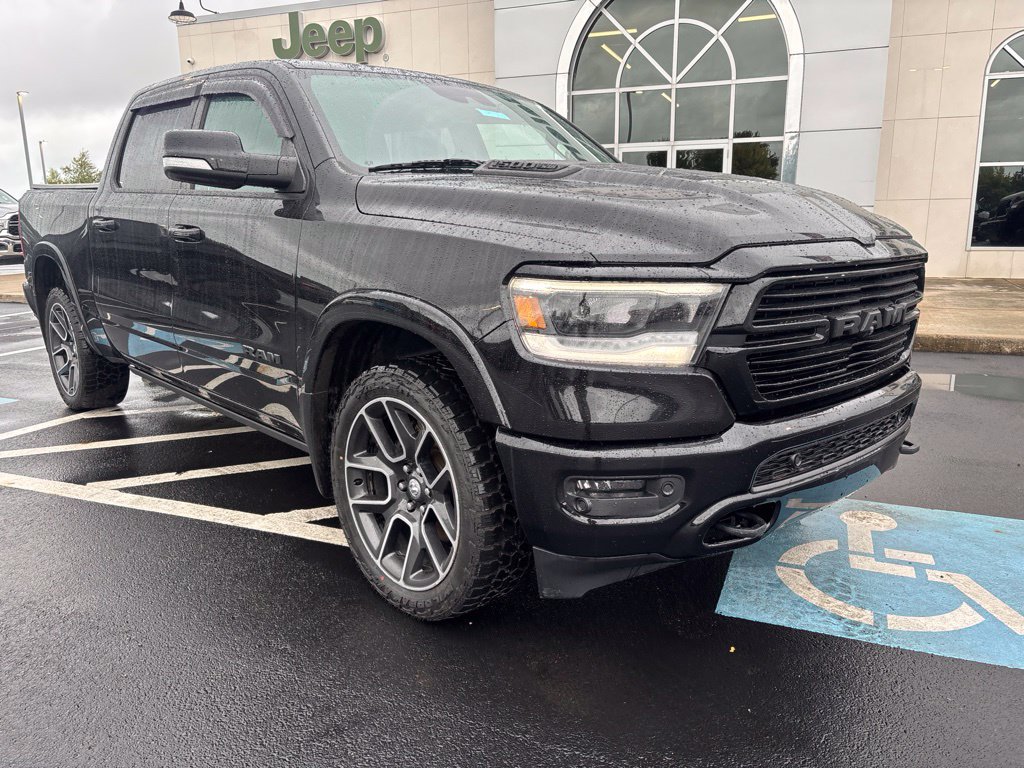 Used 2019 RAM 1500 Laramie AWD/4WD image 3