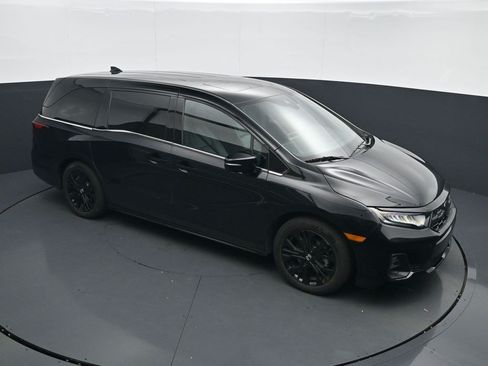 Used 2025 Honda Odyssey Sport-L image 13