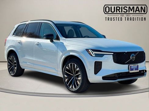 New 2026 Volvo XC90 B6 Ultra image 1