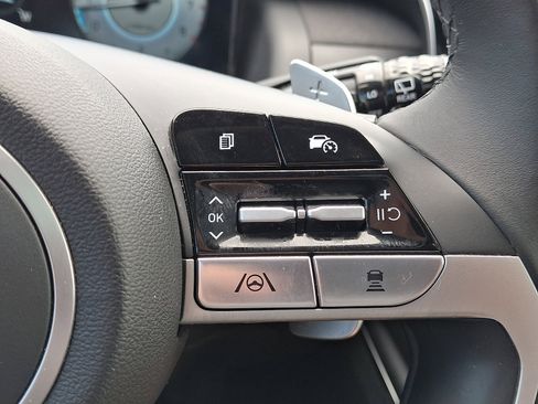 Certified 2024 Hyundai Tucson Limited AWD/4WD image 22