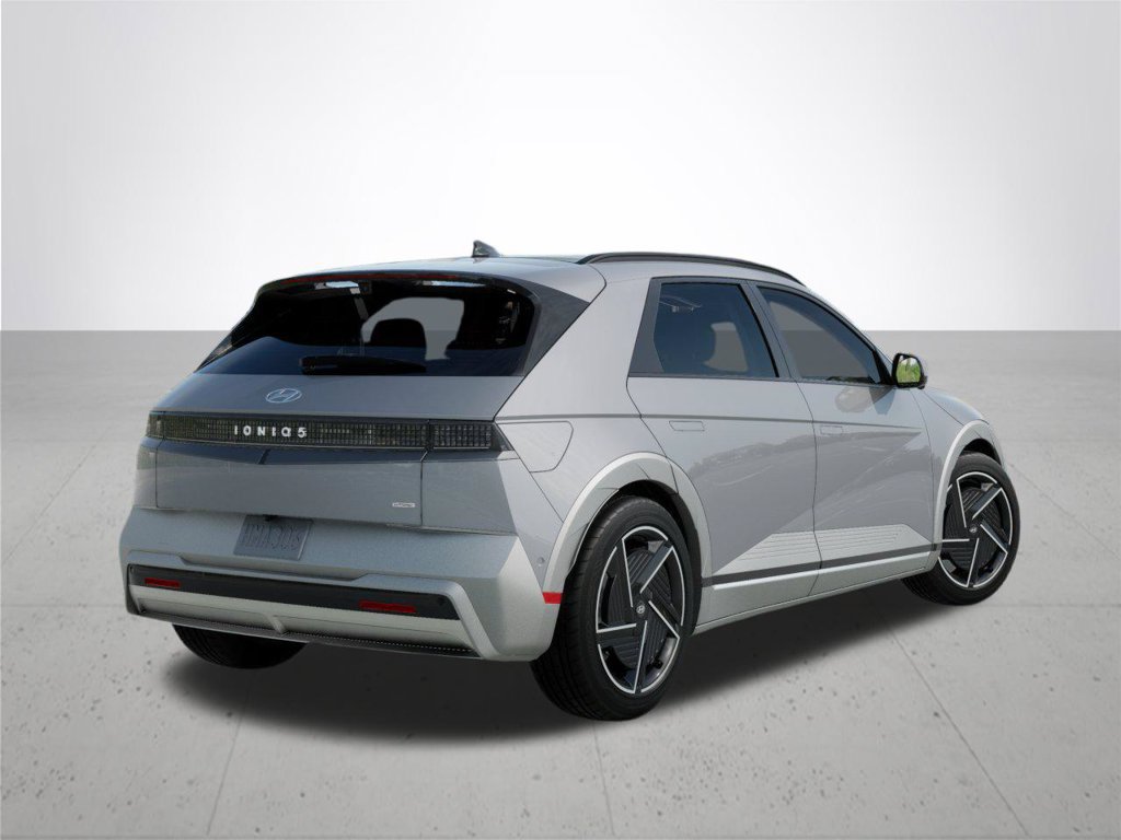 New 2027 Hyundai Ioniq 5 Limited AWD/4WD image 4