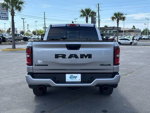 Used 2025 RAM 1500 Laramie w/ Night Edition AWD/4WD image 5