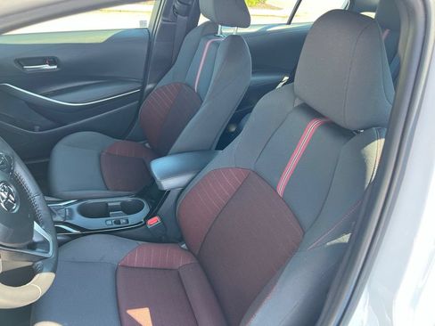 Certified 2025 Toyota Corolla SE w/ SE Premium Package FWD image 14