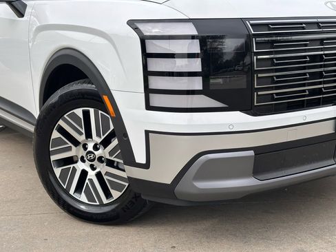 Certified 2026 Hyundai Palisade SEL Premium image 2