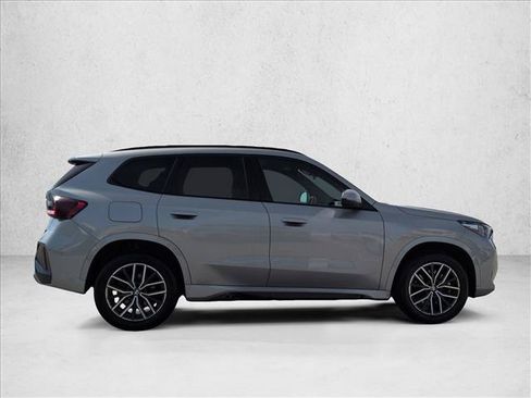 Used 2026 BMW X1 xDrive28i AWD/4WD image 4