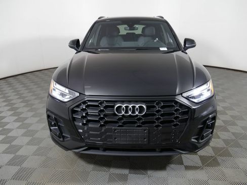 Used 2025 Audi Q5 2.0T Premium AWD/4WD image 2