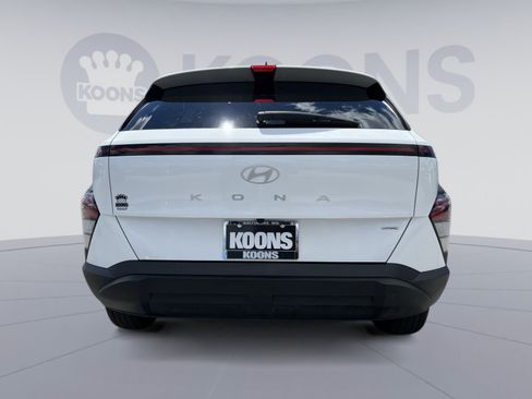 Used 2025 Hyundai Kona SEL AWD/4WD image 5