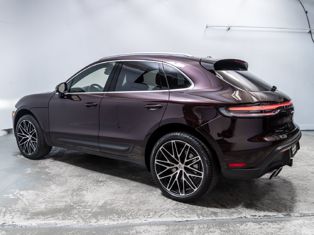 Used 2026 Porsche Macan AWD/4WD image 2