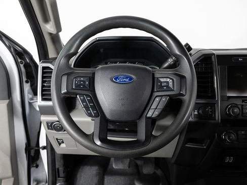 Used 2019 Ford F150 XLT image 28
