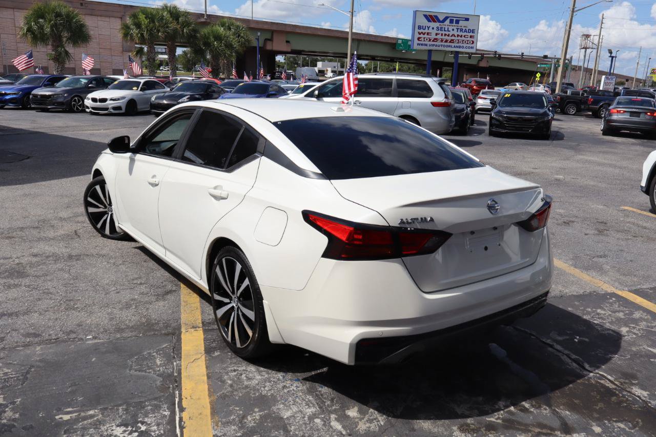 Used 2020 Nissan Altima 2.5 SR FWD image 5