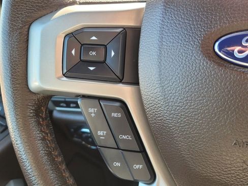 Used 2022 Ford F250 King Ranch w/ FX4 Off-Road Package image 31