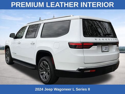 Used 2024 Jeep Wagoneer L Series II image 3