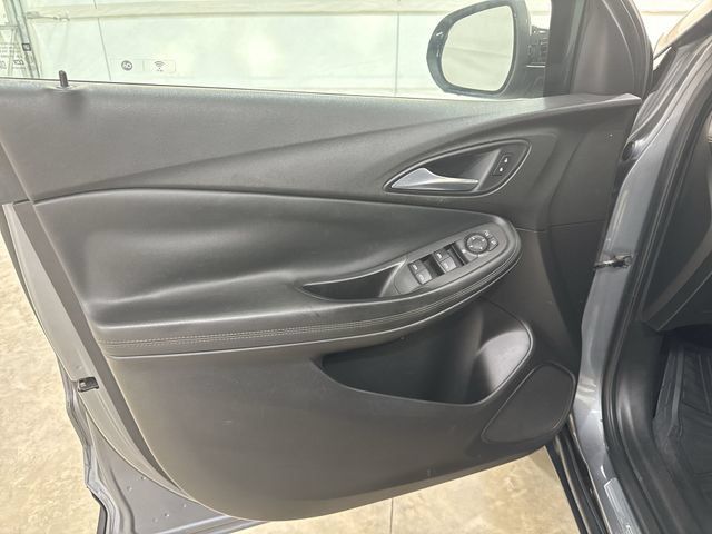 Used 2021 Buick Encore GX Preferred w/ Cold Weather Comfort Package FWD image 20