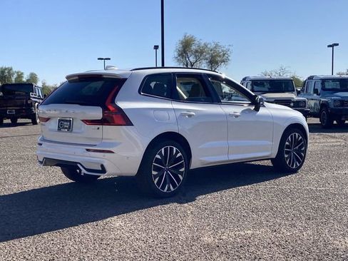 New 2026 Volvo XC60 B5 Ultra w/ Protection Package Premier image 7