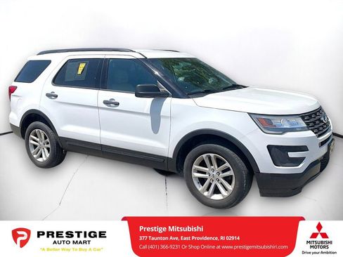 Used 2017 Ford Explorer 4WD image 1