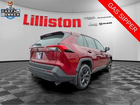 Used 2023 Toyota RAV4 LE image 2