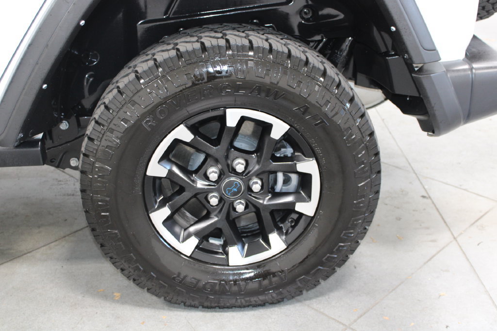 Used 2024 Jeep Wrangler Unlimited Rubicon 4xe AWD/4WD image 64