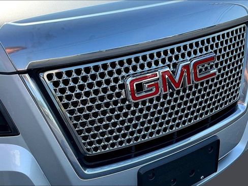 Used 2013 GMC Terrain Denali FWD image 34