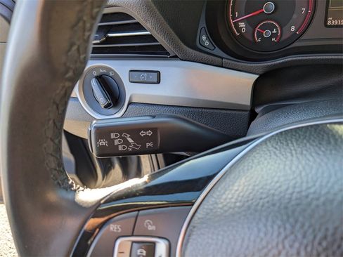 Used 2021 Volkswagen Passat 2.0T SE image 30