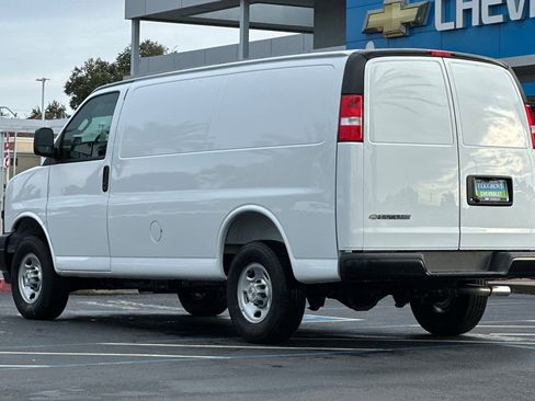 New 2025 Chevrolet Express 2500 w/ Driver Convenience Package image 5