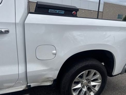 Used 2020 Chevrolet Silverado 1500 LTZ w/ LTZ Premium Package AWD/4WD image 20