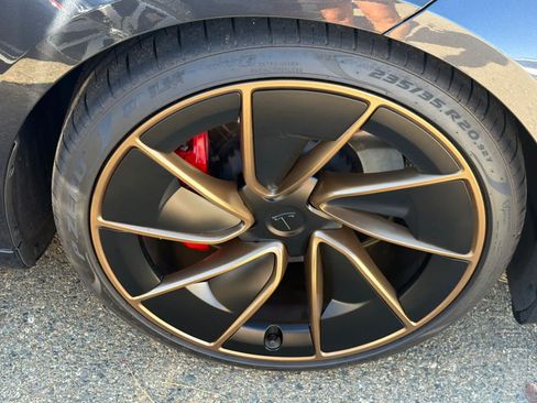 Used 2024 Tesla Model 3 Performance AWD/4WD image 11