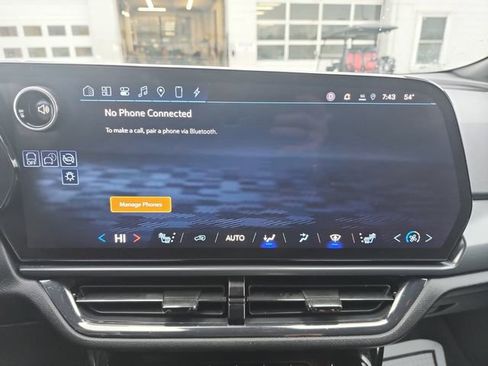 Used 2024 Chevrolet Equinox EV RS AWD/4WD image 24