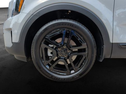 Used 2025 Kia Telluride SX X-Line AWD/4WD image 9