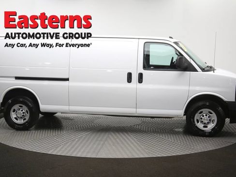 Used 2022 Chevrolet Express 2500 Extended w/ Driver Convenience Package RWD image 44