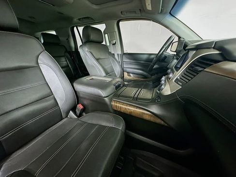 Used 2018 GMC Yukon Denali w/ Denali Ultimate Package image 32