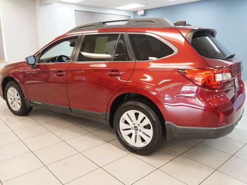 Used 2016 Subaru Outback 2.5i Premium AWD/4WD image 8
