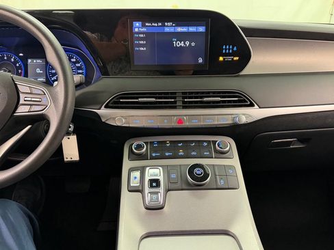 Used 2022 Hyundai Palisade SE FWD image 27