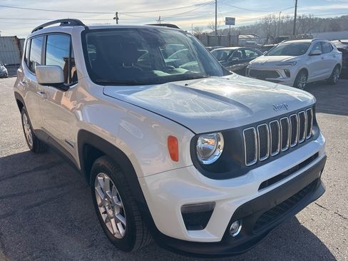 Used 2020 Jeep Renegade Latitude image 4