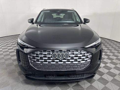 Certified 2025 Audi Q5 Premium w/ Premium Plus AWD/4WD image 3