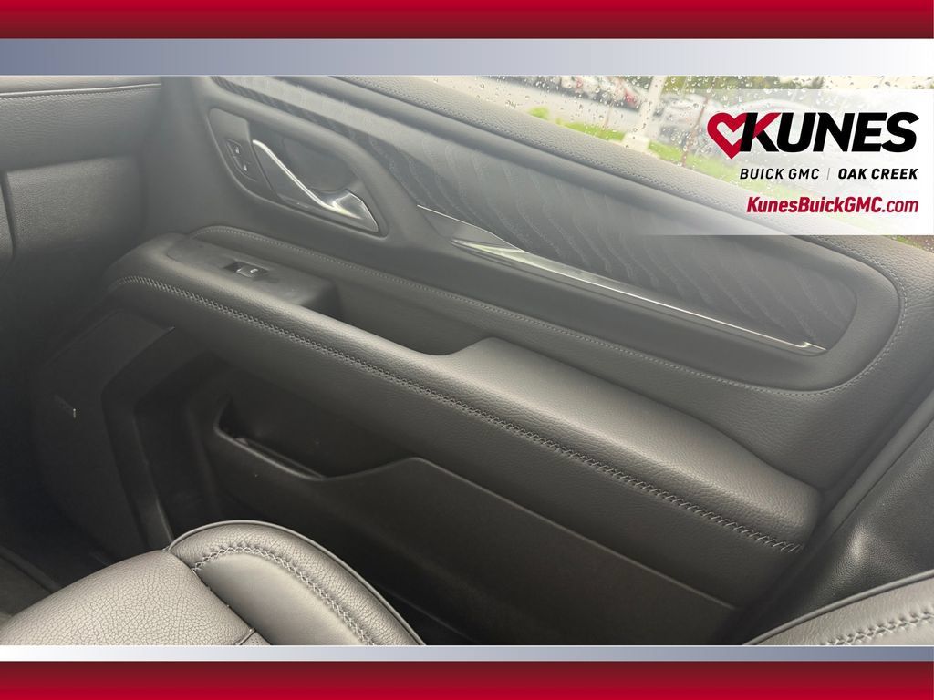 Used 2024 GMC Yukon Denali AWD/4WD image 36