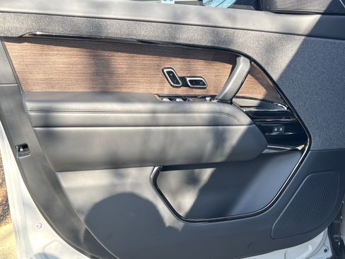 Used 2024 Land Rover Range Rover Sport Dynamic SE image 14