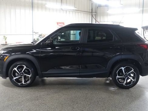 Used 2023 Chevrolet TrailBlazer RS w/ Convenience Package FWD image 4