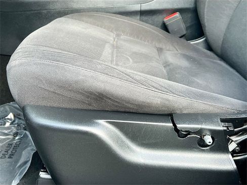 Used 2020 Dodge Durango SXT image 19